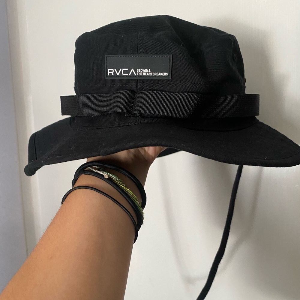 RVCA bucket hat